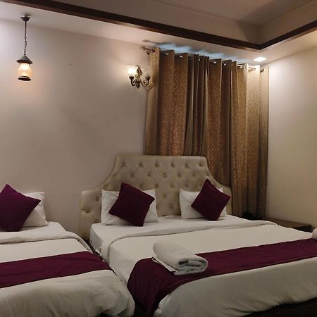 Hotel Agra Grande By Goyal Hoteliers المظهر الخارجي الصورة