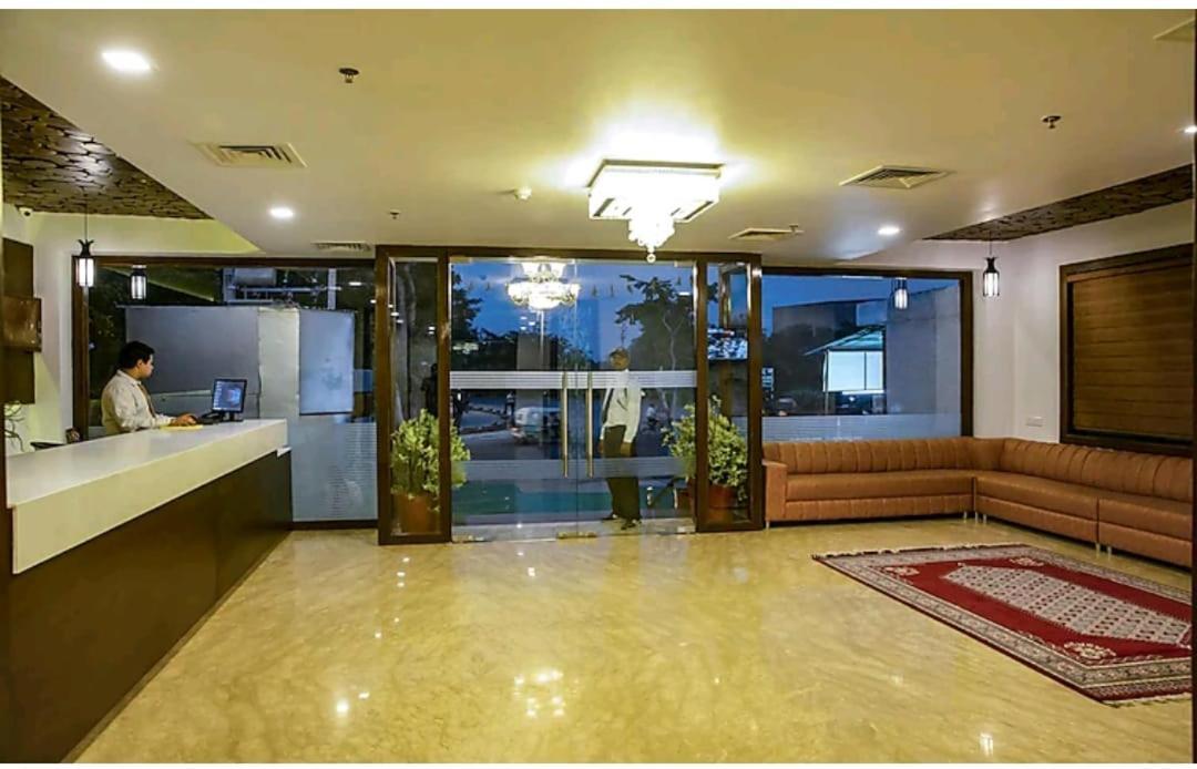 Hotel Agra Grande By Goyal Hoteliers المظهر الخارجي الصورة